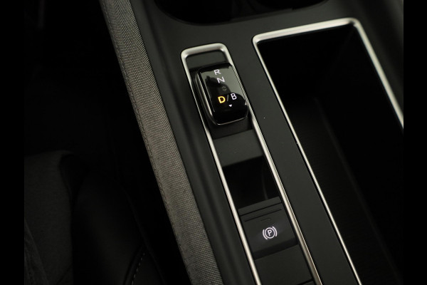 Škoda Enyaq 60 Selection 204pk | Blind Spot | Adaptive Cruise | Elek. achterklep | Navigatie | Camera |