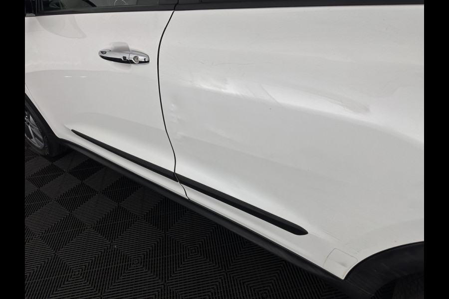 Kia e-Niro DynamicLine 64 kWh [ 3-Fase ] {SOH-100%} (INCL-BTW) Aut.*HEATPUMP | LEATHER-FABRIC | NAVI-FULLMAP | DAB+ | ADAPTIVE-CRUISE | CAMERA | HEATED-COMFORTSEATS | KEYLESS | DIGI-COCKPIT | SHIFTPADDLES | CARPLAY | LANE-ASSIST | 17"ALU*