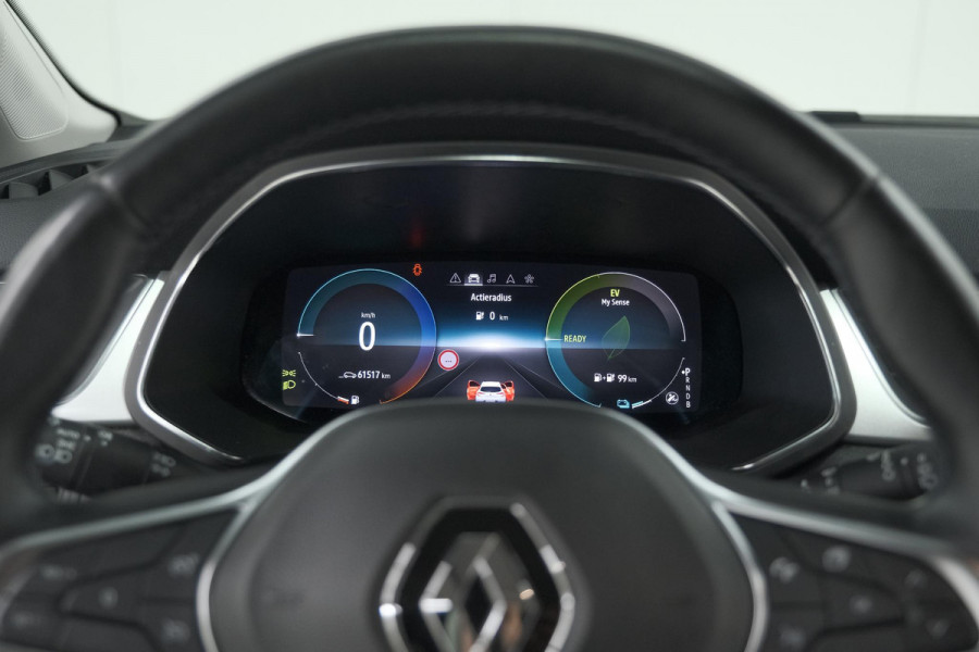 Renault Captur 1.6 E-Tech Plug-in Hybrid 160 Intens | Trekhaak | Camera | Navigatie | Parkeersensoren | Pack Winter