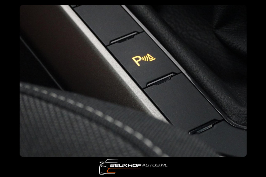 Volkswagen Polo 1.0 TSI Automaat Parkeersensor Navi Carplay
