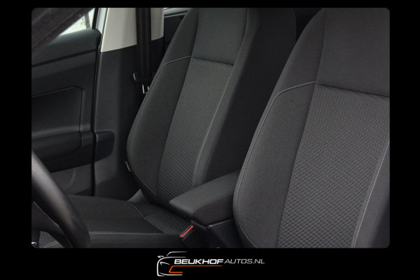 Volkswagen Polo 1.0 TSI Automaat Parkeersensor Navi Carplay
