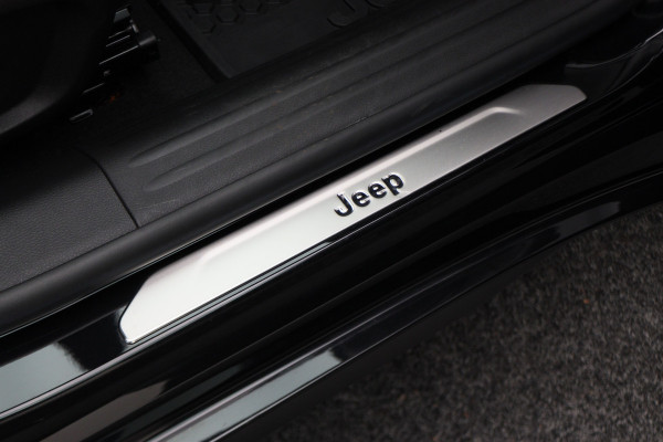 Jeep Compass 4xe 240 Plug-in Hybrid Electric S Leer, Virtual Cockpit, Camera, Apple Carplay, ACC, Rijstrooksensor, 19"