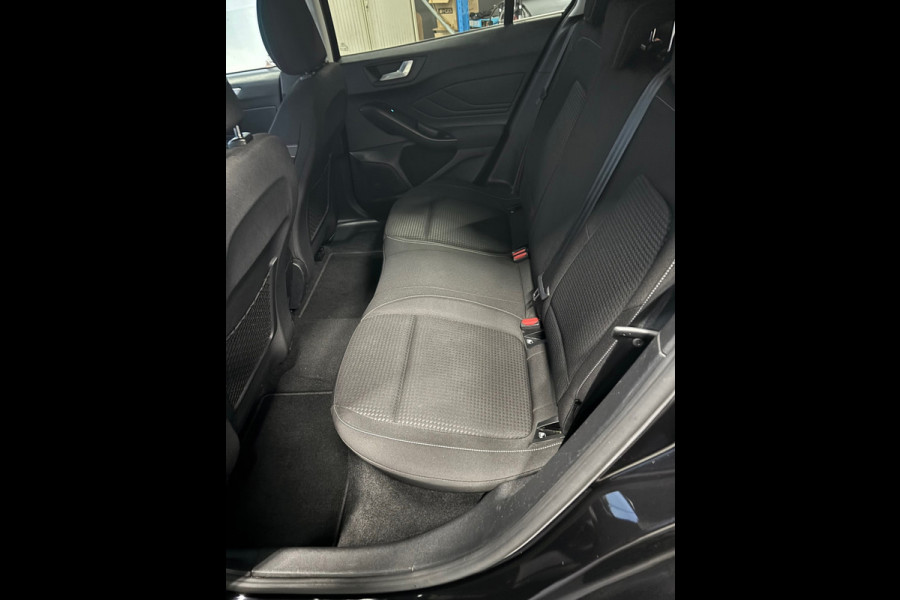 Ford FOCUS Wagon 1.0 EcoBoost Hybrid Trend Edition Business Airco | Cruise | Navi | Camera