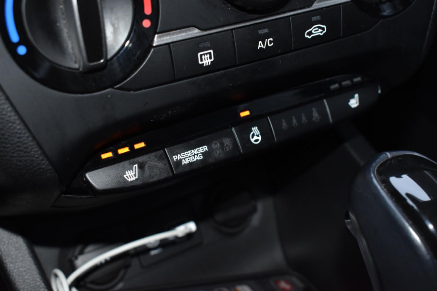 Hyundai i20 1.0 T-GDI 100PK Aut. Comfort | Camera | Carplay | PDC | Stoel- & Stuurverw. | Incl. garantie