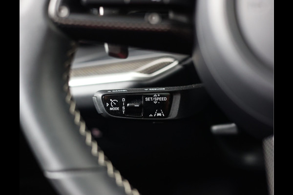 Porsche Cayenne 3.0 E-Hybrid | Pano - Trekhaak - Pas. Display