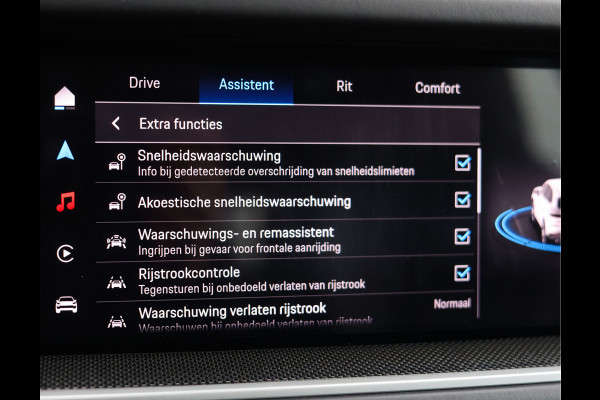 Porsche Cayenne 3.0 E-Hybrid | Pano - Trekhaak - Pas. Display