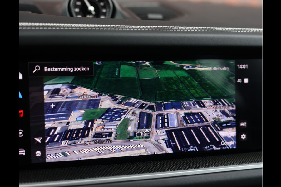 Porsche Cayenne 3.0 E-Hybrid | Pano - Trekhaak - Pas. Display