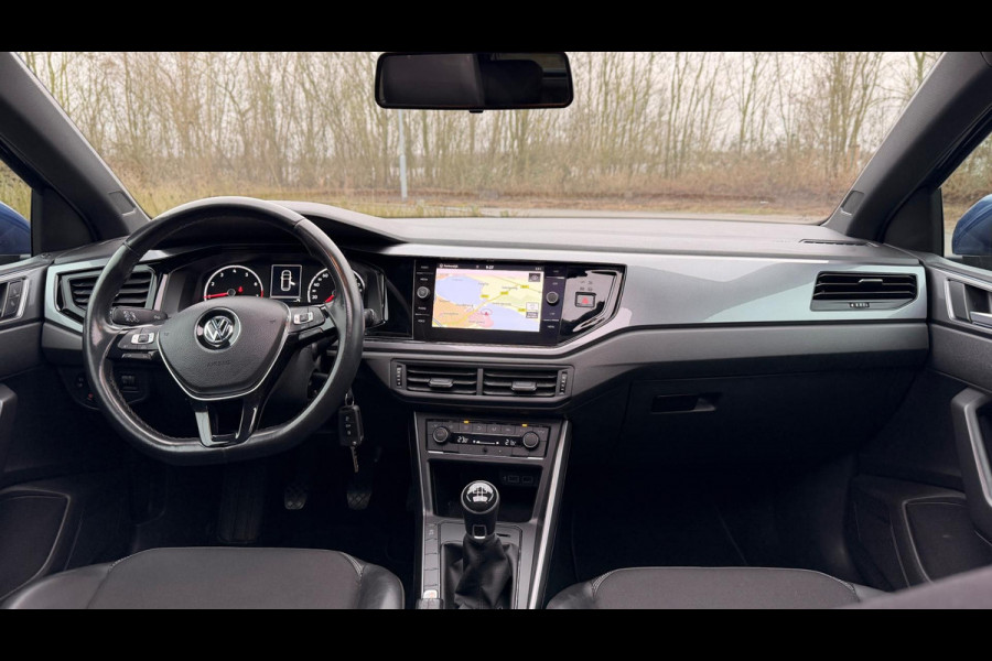 Volkswagen Polo 1.0 TSI AIRCO/ECC APPLE-CARPLAY PANORAMDAK LEER NAVI LM VELGEN