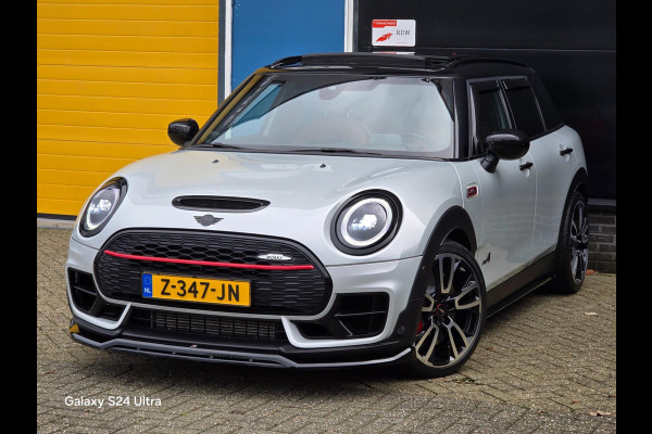 MINI Clubman 2.0 JCW ALL4 Thunder Pack / 306 PK / AUT / Cognac Leder / Head Up / Dig Cockpit / HK / Open Pano / Led / 19 Inch