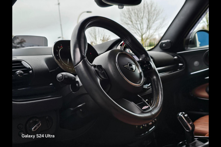 MINI Clubman 2.0 JCW ALL4 Thunder Pack / 306 PK / AUT / Cognac Leder / Head Up / Dig Cockpit / HK / Open Pano / Led / 19 Inch