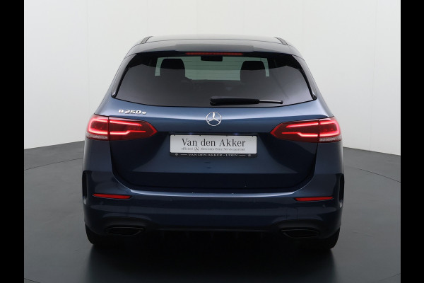 Mercedes-Benz B-Klasse 250e AMG // Distronic // 360 Camera // Memory // Burmester // Headup // Keyless // MultiBeam LED // Augmented Reality