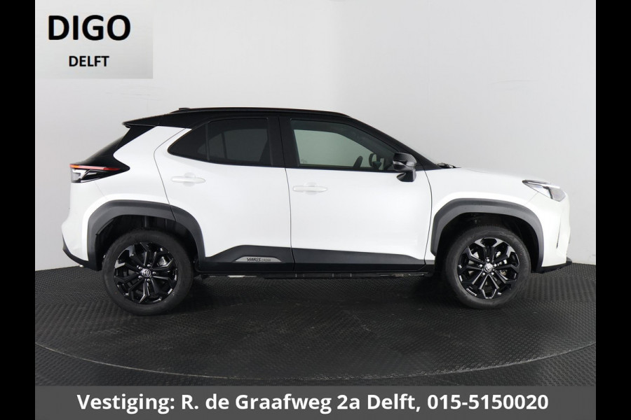 Toyota Yaris Cross 1.5 Hybrid 115 Dynamic Luxury Bi-Tone | Stuur-& Stoelverwarming | Apple Carplay & AndroidAUTO | Privacy Glass |