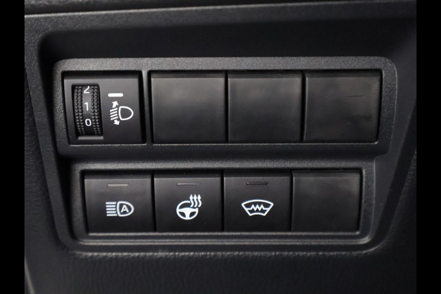 Toyota Yaris Cross 1.5 Hybrid 115 Dynamic Luxury Bi-Tone | Stuur-& Stoelverwarming | Apple Carplay & AndroidAUTO | Privacy Glass |