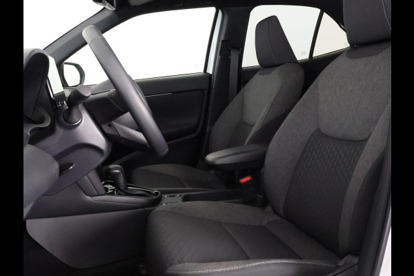 Toyota Yaris Cross 1.5 Hybrid 115 Dynamic Luxury Bi-Tone | Stuur-& Stoelverwarming | Apple Carplay & AndroidAUTO | Privacy Glass |