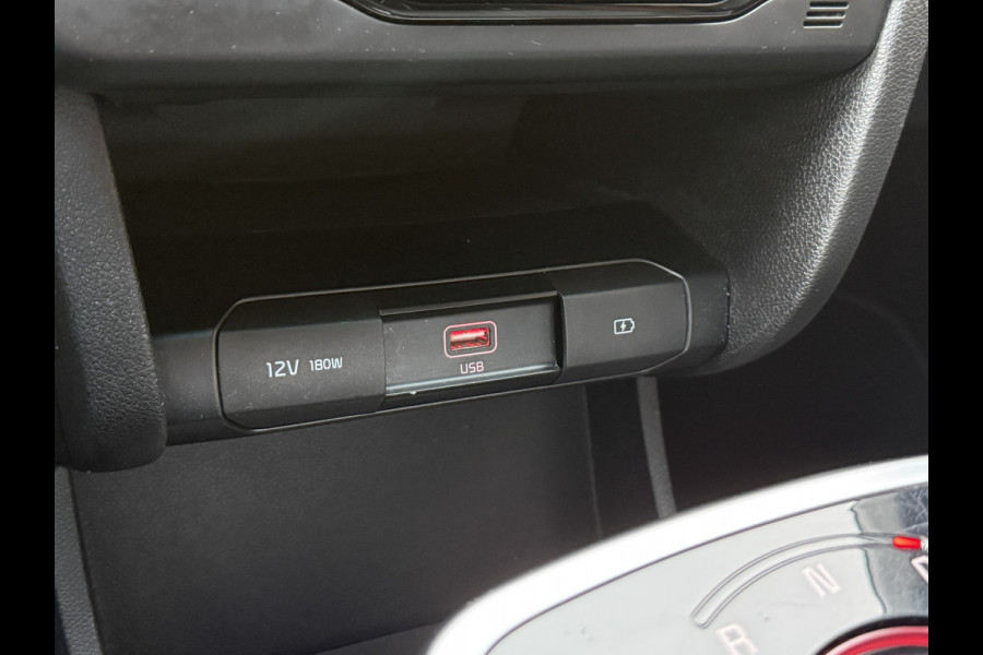 Kia e-Niro DynamicPlusLine 64 kWh | SoH 100% | Schuifdak | Apple Carplay | Stoel/Stuurverwarming