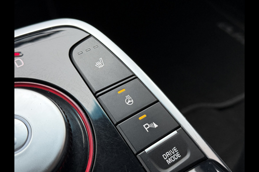 Kia e-Niro DynamicPlusLine 64 kWh | SoH 100% | Schuifdak | Apple Carplay | Stoel/Stuurverwarming