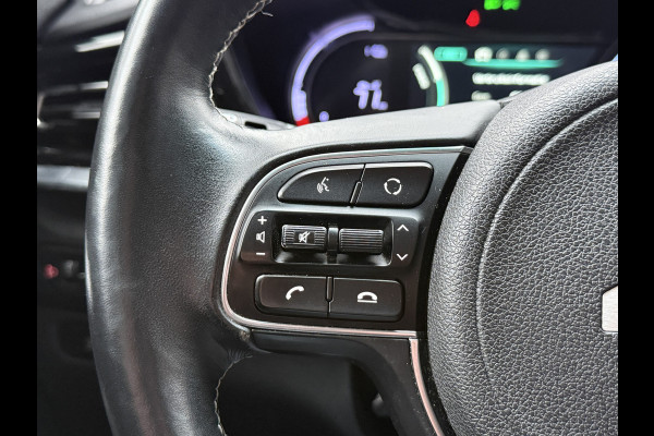 Kia e-Niro DynamicPlusLine 64 kWh | SoH 100% | Schuifdak | Apple Carplay | Stoel/Stuurverwarming