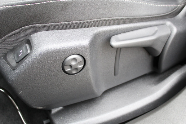 Opel Grandland 1.6 Turbo Plug-In Hybrid GS Line | Adaptieve Cruise | Led Matrix | Winterpack | AGR