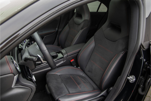 Mercedes-Benz CLA-Klasse 250 e AMG Premium, Pano, Widescreen, Head-up, Nightpack 2022