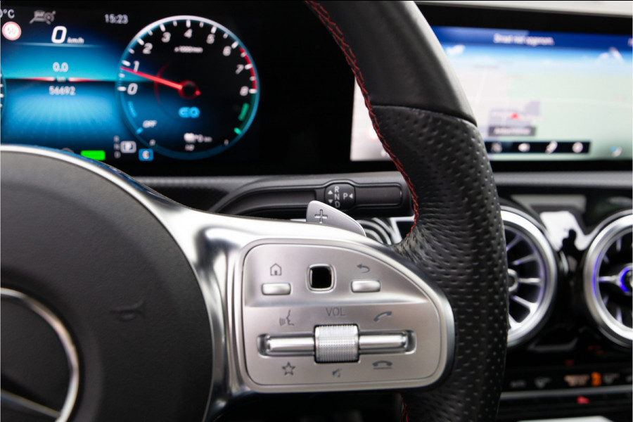 Mercedes-Benz CLA-Klasse 250 e AMG Premium, Pano, Widescreen, Head-up, Nightpack 2022