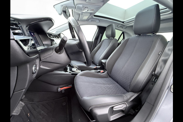 Opel CORSA-E Elegance 50kWh SOH 91% Panoramadak Adap.Cruise Warmtepomp 360°Camera Navi Ecc Apple Carplay Android Auto Pdc Lane Assist Lmv Privacy Glas Regen-Lichtsensor Led Keyless Zeer complete en keurig onderhouden Electrische Opel Corsa