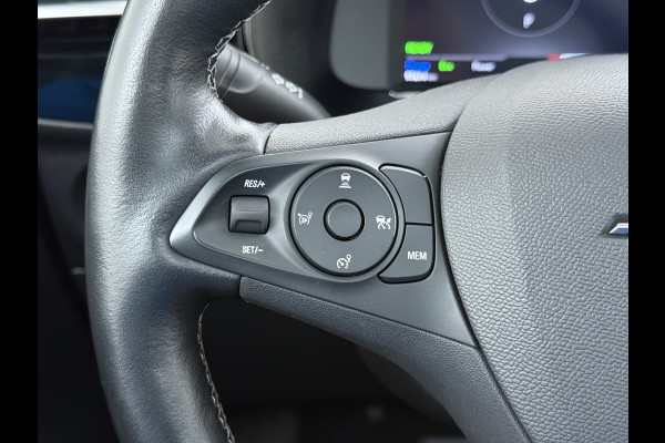 Opel CORSA-E Elegance 50kWh SOH 91% Panoramadak Adap.Cruise Warmtepomp 360°Camera Navi Ecc Apple Carplay Android Auto Pdc Lane Assist Lmv Privacy Glas Regen-Lichtsensor Led Keyless Zeer complete en keurig onderhouden Electrische Opel Corsa