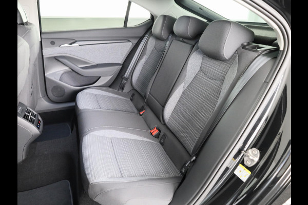 Škoda Superb Business Edition PHEV 1.5 TSI 204 pk 6 versn. DSG | Trekhaak wegklapbaar | Chrome pakket | 18 inch lichtmetalen velgen