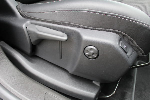 Opel Grandland 1.6 Turbo Plug-In Hybrid GS Line | Adaptieve Cruise | Led Matrix | Winterpack | AGR