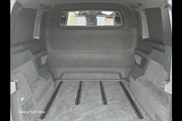 Mercedes-Benz V-Klasse 300d Lang DC AMG Edition / AUT / 2 Elek Schuifdeuren / Leder / 360 Camera / Cruise Control / Nav / Trekhaak