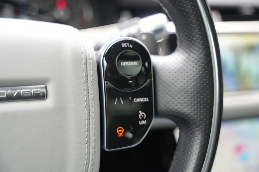 Land Rover Range Rover Evoque 2.0 P200 AWD R-Dynamic S Open Panoramadak Meridian Matrix LED Leer