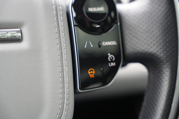 Land Rover Range Rover Evoque 2.0 P200 AWD R-Dynamic S Open Panoramadak Meridian Matrix LED Leer