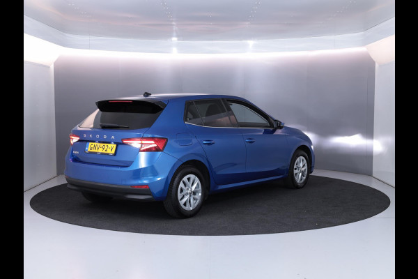 Škoda Fabia 1.0 TSI Business Edition 95 pk | Verlengde garantie | Navigatie via App | Parkeersensoren | Achteruitrijcamera | Stoelverwarming |