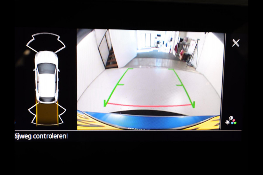 Škoda Fabia 1.0 TSI Business Edition 95 pk | Verlengde garantie | Navigatie via App | Parkeersensoren | Achteruitrijcamera | Stoelverwarming |