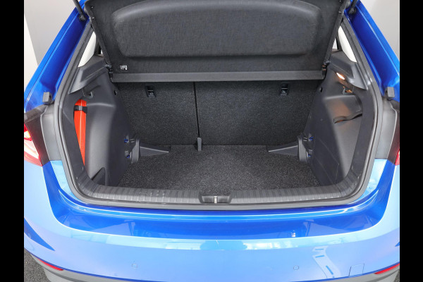 Škoda Fabia 1.0 TSI Business Edition 95 pk | Verlengde garantie | Navigatie via App | Parkeersensoren | Achteruitrijcamera | Stoelverwarming |