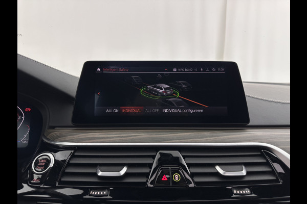 BMW 5 Serie Touring 540i xDrive M-Sportpack High Executive Aut. *PANO | LEATHER | FULL-LED | ADAPTIVE-CRUISE | DIGI-COCKPIT | MEMORY-PACK | BLINDSPOT | TOPVIEW | HARMAN/KARDON | KEYLESS | DIGI-COCKPIT | HEATED-COMFORTSEATS | AMBIENTLIGHT | HEAD-UP |