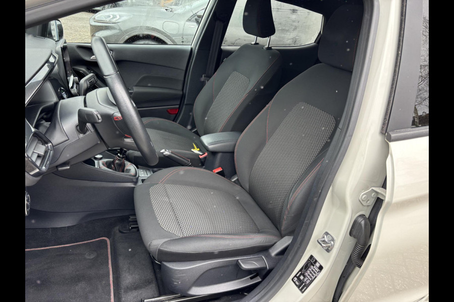 Ford Fiesta 1.0 EcoBoost ST-Line 95pk | Cruise control | Apple Carplay, Android auto | 17 inch velgen | 5 deurs | Climate control