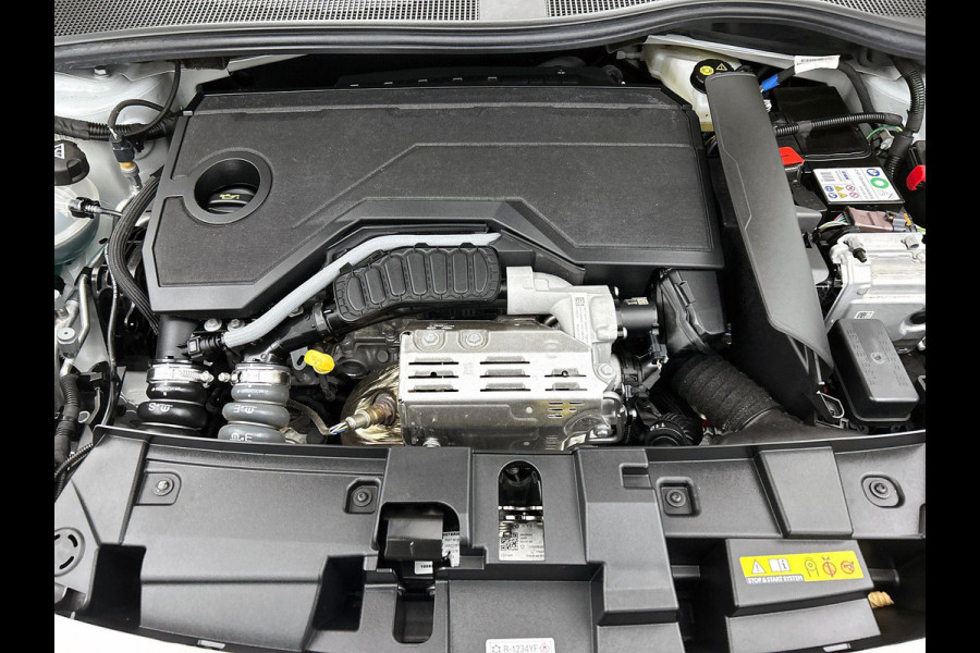 Fiat 600 1.2 Hybrid Bicolore CAMERA | CLIMA | DODEHOEKDETECT | NAVI-CARPLAY