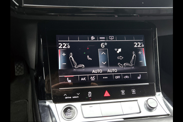 Audi e-tron Sportback 55 quattro Business edition Plus 95 kWh (PANO, STOELVERWARMING, LUCHTVERING, CARPLAY, PARKEERSENSOREN)
