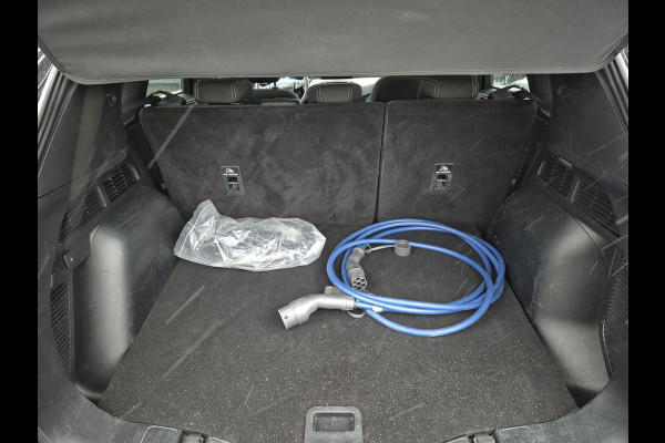 Ford Kuga BWJ 2023 | 2.5 PHEV 225PK Titanium | PANO DAK | CAMERA A | CARPLAY | CLIMA | CRUISE | NAVI | PRIV. GLAS | MULTIFUNCT. STUUR | LMV