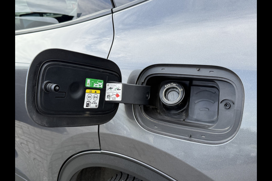 Ford Kuga BWJ 2023 | 2.5 PHEV 225PK Titanium | PANO DAK | CAMERA A | CARPLAY | CLIMA | CRUISE | NAVI | PRIV. GLAS | MULTIFUNCT. STUUR | LMV