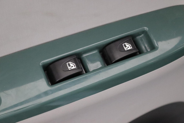 JinPeng P4 Passenger | 4-persoons |