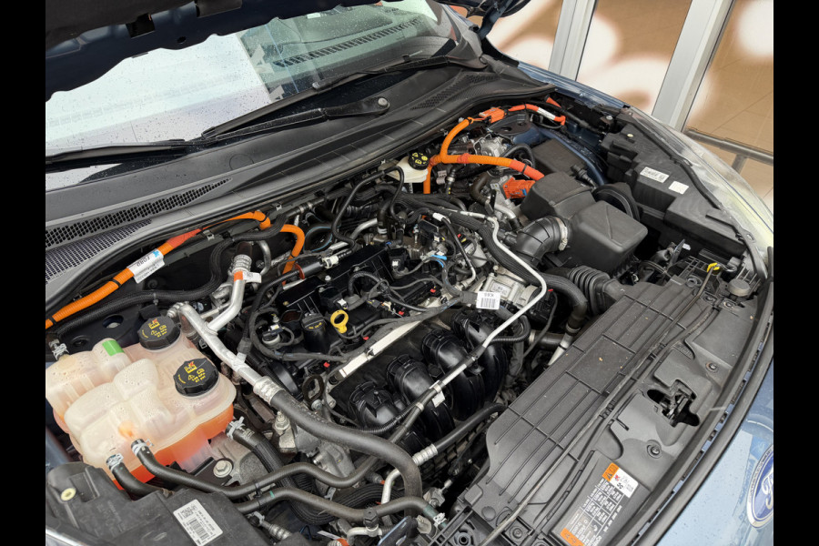 Ford Kuga 2.5 PHEV Titanium X Automaat / Keyless Drive / Panorama / Stuur verw. / Camera / Elek. Stoelen