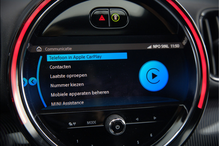 MINI Countryman 1.5 Cooper S E ALL4 | JCW | Panoramadak | Stoelverwarming | Harman Kardon | Head-Up Display | John Cooper Works | Camera | Apple Carplay | Parkeersensoren | Keyless |