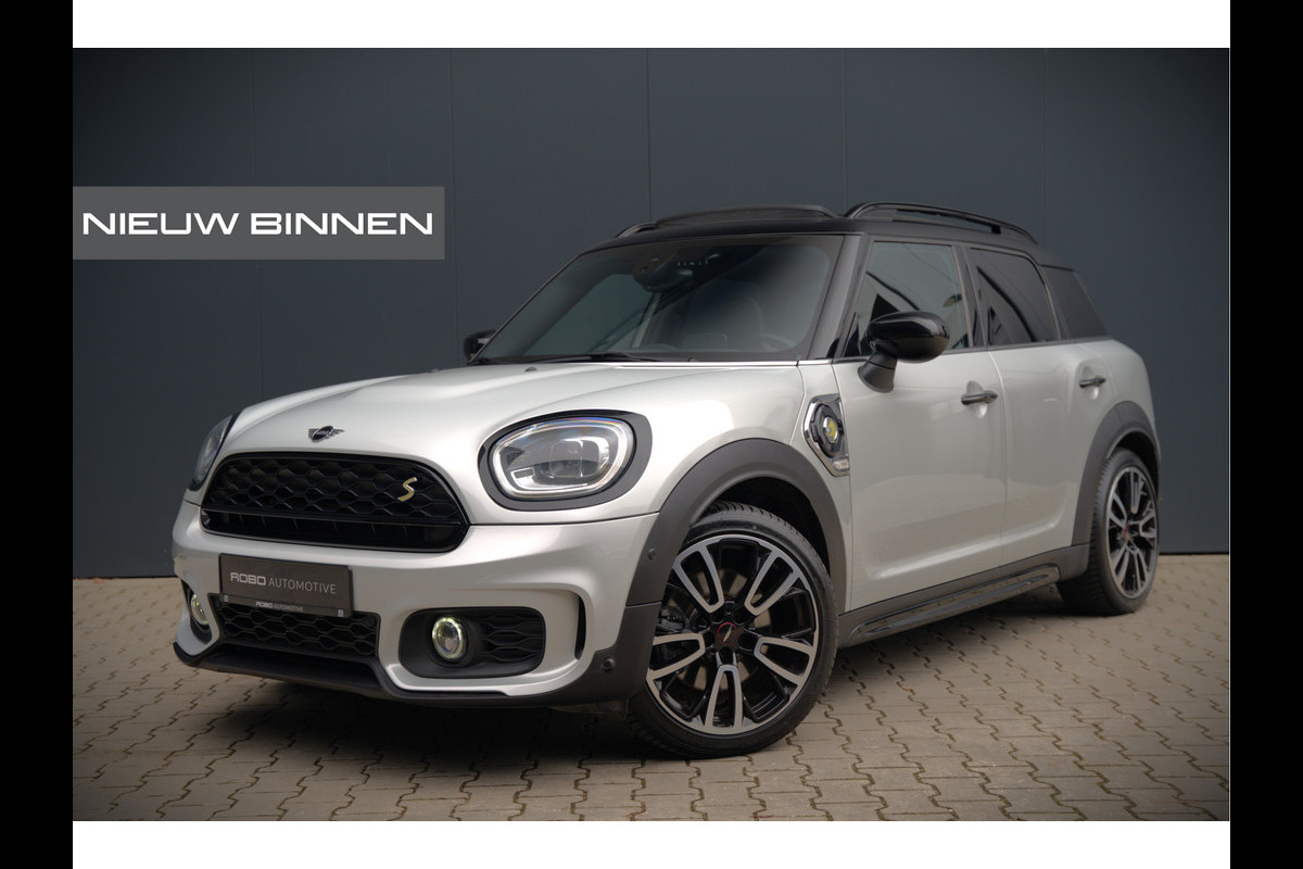 MINI Countryman 1.5 Cooper S E ALL4 | JCW | Panoramadak | Stoelverwarming | Harman Kardon | Head-Up Display | John Cooper Works | Camera | Apple Carplay | Parkeersensoren | Keyless |