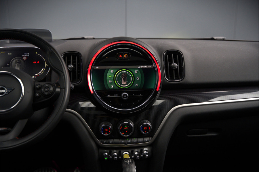 MINI Countryman 1.5 Cooper S E ALL4 | JCW | Panoramadak | Stoelverwarming | Harman Kardon | Head-Up Display | John Cooper Works | Camera | Apple Carplay | Parkeersensoren | Keyless |