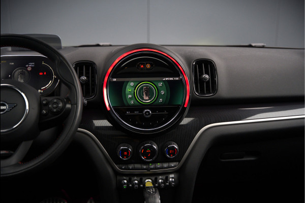 MINI Countryman 1.5 Cooper S E ALL4 | JCW | Panoramadak | Stoelverwarming | Harman Kardon | Head-Up Display | John Cooper Works | Camera | Apple Carplay | Parkeersensoren | Keyless |