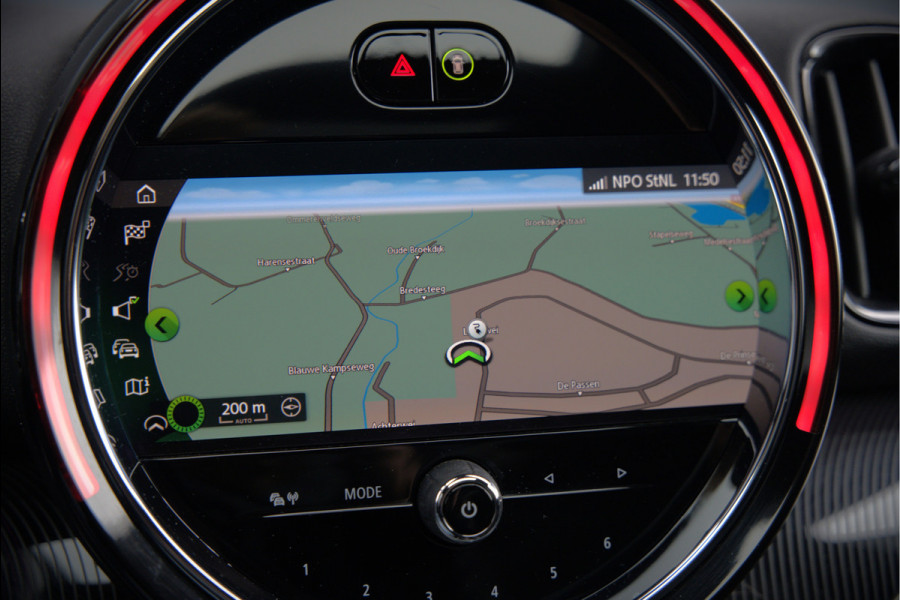 MINI Countryman 1.5 Cooper S E ALL4 | JCW | Panoramadak | Stoelverwarming | Harman Kardon | Head-Up Display | John Cooper Works | Camera | Apple Carplay | Parkeersensoren | Keyless |