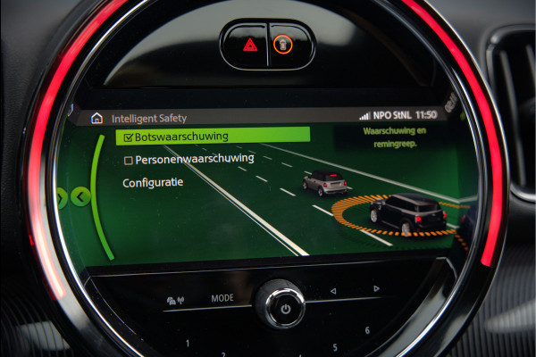 MINI Countryman 1.5 Cooper S E ALL4 | JCW | Panoramadak | Stoelverwarming | Harman Kardon | Head-Up Display | John Cooper Works | Camera | Apple Carplay | Parkeersensoren | Keyless |