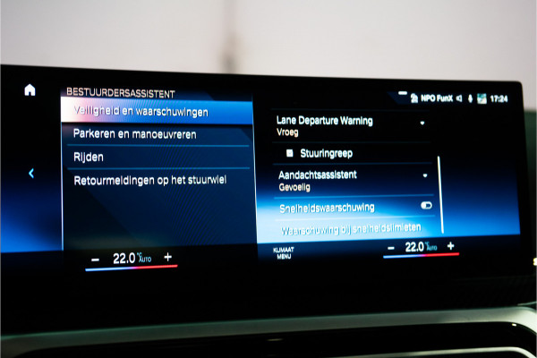 BMW 3-serie 320e M-Sport Pro 204PK | Shadow | Pano | ACC | Sfeer | Laser | Fabrieksgarantie