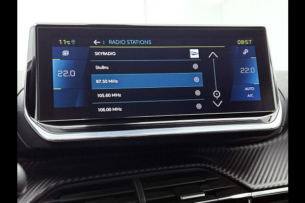 Peugeot e-2008 EV Allure 50 kWh (NAVIGATIE, CARPLAY, PDC, CRUISE, 1e EIGENAAR)